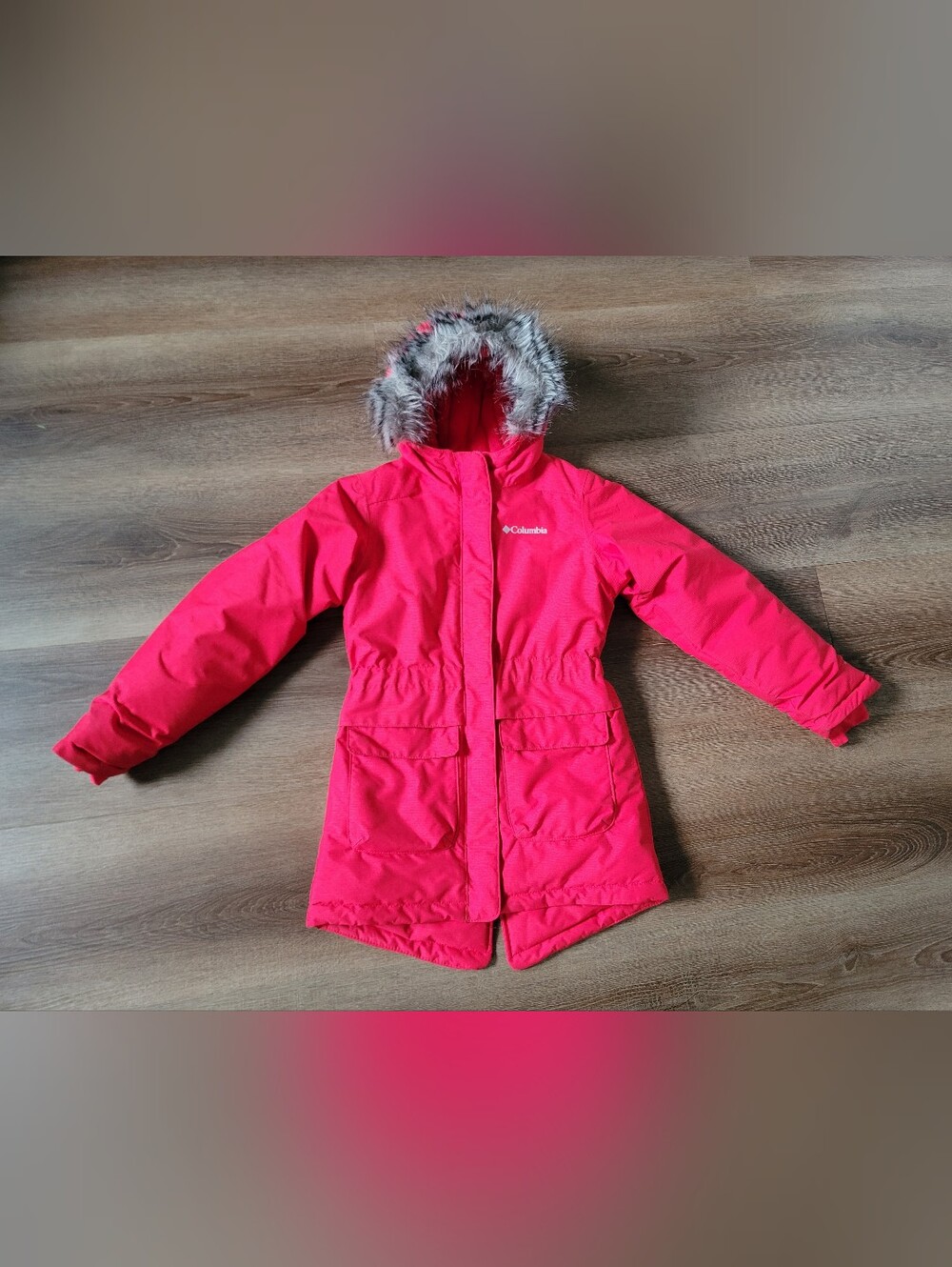 Columbia Girls Size Small (8) Nordic Strider Parka - Red. Excellent Condition.